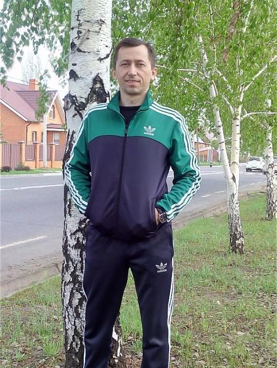Илья Иванов